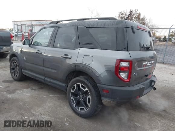 ✅ 2021 Ford Bronco Sport Outer Banks • VIN: 3FMCR9C6XMRB21756 • Lot: 43586811. Listed on IAAI with 101,965 mi. Free auction sales archive from the USA and detailed vehicle history report at DreamBid. Image 3.