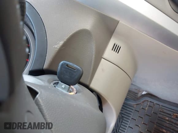 ✅ 2007 Suzuki Grand Vitara Luxury • VIN: JS3TE947674200802 • Lot: 43809399. Wystawiony na IAAI z przebiegiem 227 868 mil. Bezpłatny archiwum sprzedaży aukcyjnych z USA i szczegółowy raport historii pojazdu na DreamBid. Zdjęcie 11.