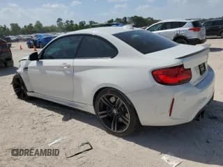 ✅ 2018 BMW M2 • VIN: WBS1J5C51JVD36522 • Lot: 61423854. Wystawiony na Copart z przebiegiem 57 933 mil. Bezpłatny archiwum sprzedaży aukcyjnych z USA i szczegółowy raport historii pojazdu na DreamBid. Zdjęcie 2.