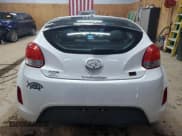 ✅ 2015 Hyundai Veloster • VIN: KMHTC6AD7FU221195 • Lot: 79975514. Wystawiony na Copart z przebiegiem 130 703 mil. Bezpłatny archiwum sprzedaży aukcyjnych z USA i szczegółowy raport historii pojazdu na DreamBid. Zdjęcie 6.