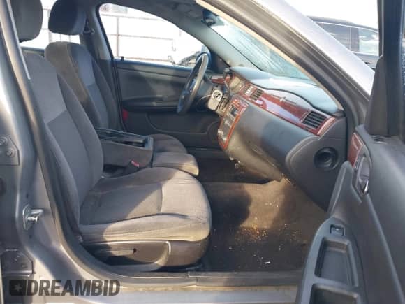 2007 Chevrolet Impala LT z VIN 2G1WT55K379124894, wystawiony jako IAAI lot #43551733 z przebiegiem 147 541 mil mil oraz . Historia ofert i sprzedaży dostępna na DreamBid. Obrazek 5.