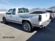 ✅ 1994 GMC Sierra 2500 • VIN: 1GTFK29KXRE539049 • Lot: 75494864. Wystawiony na Copart z przebiegiem 227 933 mil. Bezpłatny archiwum sprzedaży aukcyjnych z USA i szczegółowy raport historii pojazdu na DreamBid. Zdjęcie 2.