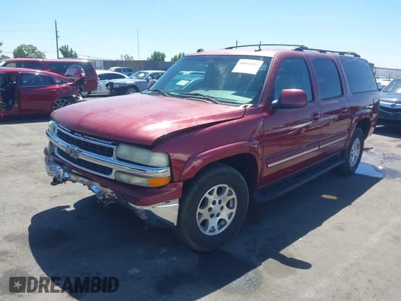 ✅ 2004 Chevrolet Suburban LT • VIN: 1GNFK16T24J272018 • Лот: 41302541. Опубликован ранее на IAAI с пробегом 139 881 миль. Бесплатный доступ к архиву аукционных продаж из США и подробный отчёт об истории автомобиля на DreamBid. Изображение 2.