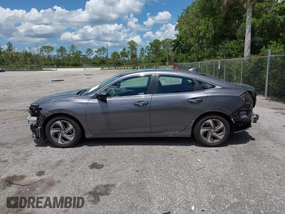 ✅ 2019 Honda Insight LX • VIN: 19XZE4F18KE011810 • Лот: 42522816. Опубликован ранее на IAAI с пробегом 79 985 миль. Бесплатный доступ к архиву аукционных продаж из США и подробный отчёт об истории автомобиля на DreamBid. Изображение 14.
