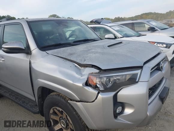 ✅ 2022 Toyota 4Runner TRD Off Road Premium • VIN: JTERU5JR9N6077830 • Lot: 43257815. Listed on IAAI with 53,588 mi. Free auction sales archive from the USA and detailed vehicle history report at DreamBid. Image 6.
