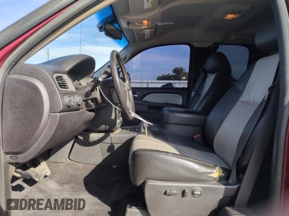 ✅ 2013 GMC Sierra 1500 SLT • VIN: 1GTR2WE70DZ280479 • Lot: 58602555. Listed on Copart with 140,849 mi. Free auction sales archive from the USA and detailed vehicle history report at DreamBid. Image 7.