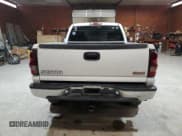 ✅ 2004 Chevrolet Silverado 1500 LS • VIN: 1GCEK14T34Z304273 • Лот: 49493385. Опубликован ранее на Copart с пробегом 184 110 миль. Бесплатный доступ к архиву аукционных продаж из США и подробный отчёт об истории автомобиля на DreamBid. Изображение 6.