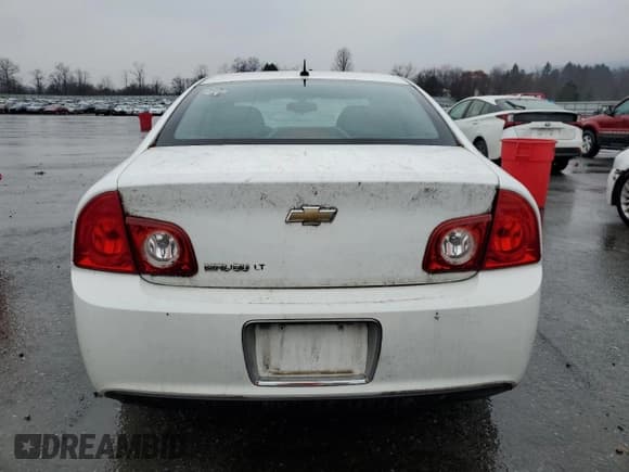 ✅ 2011 Chevrolet Malibu 1LT • VIN: 1G1ZC5E19BF192377 • Lot: 84024984. Listed on Copart with 124,157 mi. Free auction sales archive from the USA and detailed vehicle history report at DreamBid. Image 6.