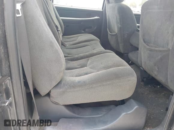 ✅ 2004 Chevrolet Silverado 2500HD LS • VIN: 1GCHC23U84F133354 • Лот: 42749201. Опубликован ранее на IAAI с пробегом Не указан. Бесплатный доступ к архиву аукционных продаж из США и подробный отчёт об истории автомобиля на DreamBid. Изображение 8.