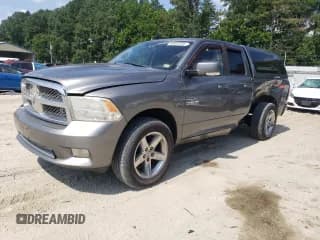 ✅ 2009 Dodge 1500 SLT • VIN: 1D3HV18T49S727739 • Lot: 65991905. Wystawiony na Copart z przebiegiem 219 035 mil. Bezpłatny archiwum sprzedaży aukcyjnych z USA i szczegółowy raport historii pojazdu na DreamBid. Zdjęcie 1.