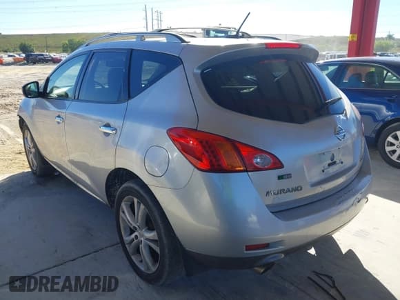 ✅ 2009 Nissan Murano S • VIN: JN8AZ18WX9W117575 • Lot: 43701342. Listed on IAAI with 151,274 mi. Free auction sales archive from the USA and detailed vehicle history report at DreamBid. Image 3.