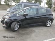 ✅ 2023 Chevrolet Bolt EV 1LT • VIN: 1G1FW6S09P4125986 • Lot: 43266075. Wystawiony na Copart z przebiegiem 16 203 mil. Bezpłatny archiwum sprzedaży aukcyjnych z USA i szczegółowy raport historii pojazdu na DreamBid. Zdjęcie 1.