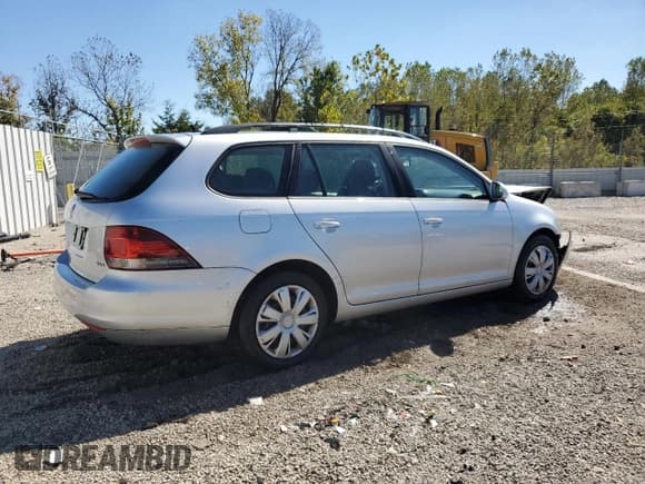 ✅ 2013 Volkswagen Jetta SE • VIN: 3VWPP7AJ3DM611103 • Lot: 85293185. Listed on Copart with 160,513 mi. Free auction sales archive from the USA and detailed vehicle history report at DreamBid. Image 3.