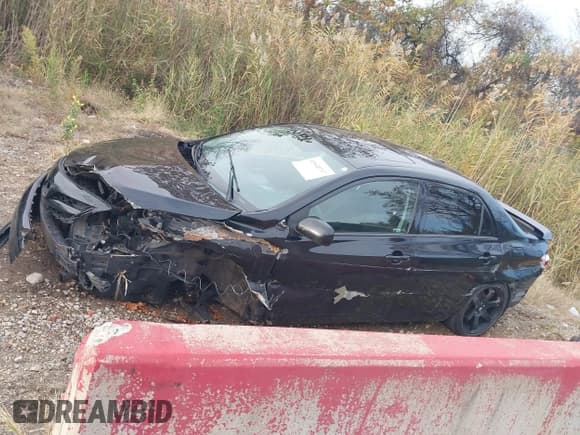 ✅ 2013 Toyota Corolla L • VIN: 2T1BU4EE7DC108698 • Lot: 43640717. Listed on IAAI with 126,835 mi. Free auction sales archive from the USA and detailed vehicle history report at DreamBid. Image 15.