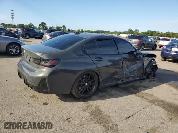 ✅ 2024 BMW 3 Series M340i xDrive • VIN: 3MW49FF03R8E44068 • Lot: 70299205. Wystawiony na Copart z przebiegiem 25 066 mil. Bezpłatny archiwum sprzedaży aukcyjnych z USA i szczegółowy raport historii pojazdu na DreamBid. Zdjęcie 3.