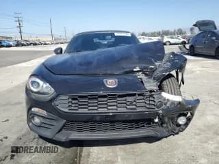 ✅ 2018 FIAT 124 Spider Abarth • VIN: JC1NFAEK8J0134189 • Лот: 72461804. Опубликован ранее на Copart с пробегом 36 047 миль. Бесплатный доступ к архиву аукционных продаж из США и подробный отчёт об истории автомобиля на DreamBid. Изображение 5.