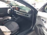 ✅ 2025 Kia K4 EX • VIN: 3KPFU4DE9SE110969 • Lot: 43622808. Wystawiony na IAAI z przebiegiem 4 397 mil. Bezpłatny archiwum sprzedaży aukcyjnych z USA i szczegółowy raport historii pojazdu na DreamBid. Zdjęcie 5.