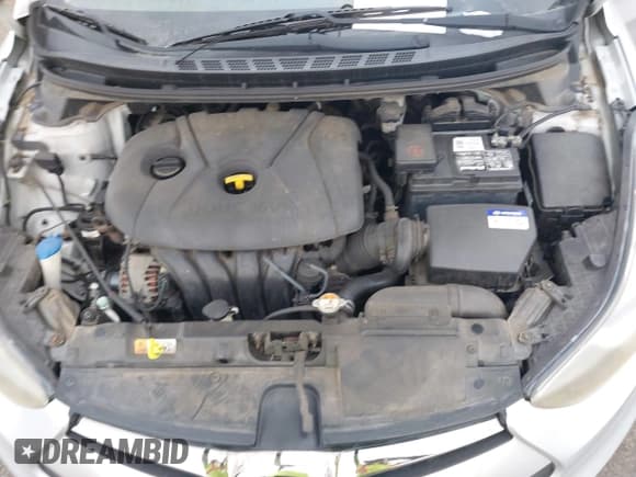 ✅ 2013 Hyundai Elantra SE • VIN: KMHDH6AE8DU011104 • Lot: 41588963. Wystawiony na IAAI z przebiegiem 112 726 mil. Bezpłatny archiwum sprzedaży aukcyjnych z USA i szczegółowy raport historii pojazdu na DreamBid. Zdjęcie 10.