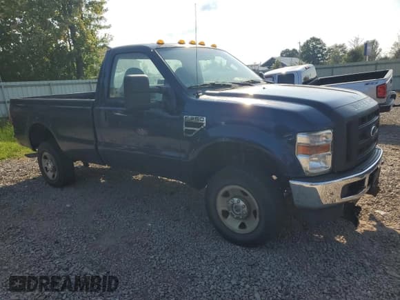 ✅ 2010 Ford F-250 XL • VIN: 1FTNF2B57AEA21909 • Лот: 71438044. Опубликован ранее на Copart с пробегом 27 757 миль. Бесплатный доступ к архиву аукционных продаж из США и подробный отчёт об истории автомобиля на DreamBid. Изображение 4.
