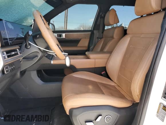 2024 Hyundai Santa Fe Limited z VIN 5NMP44GL9RH015474, wystawiony jako Copart lot #88275885 z przebiegiem 39 249 mil mil oraz Szkoda całkowita • Salvage title. Historia ofert i sprzedaży dostępna na DreamBid. Obrazek 7.