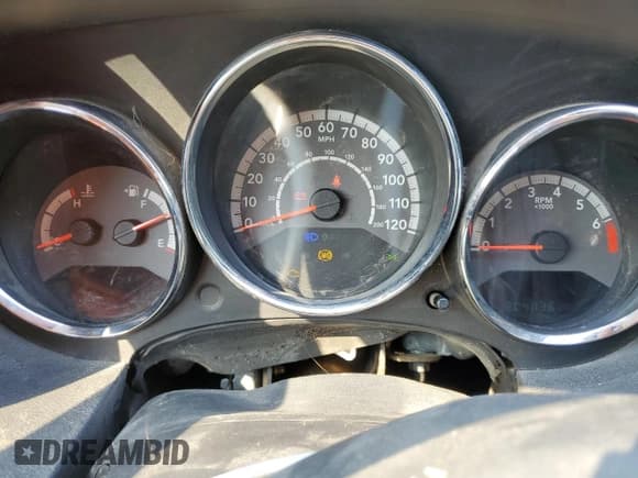 ✅ 2010 Dodge Caliber SXT • VIN: 1B3CB4HA9AD534279 • Лот: 72930874. Опубликован ранее на Copart с пробегом 204 836 миль. Бесплатный доступ к архиву аукционных продаж из США и подробный отчёт об истории автомобиля на DreamBid. Изображение 9.