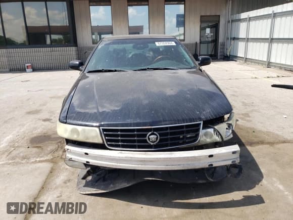 ✅ 2001 Cadillac Seville Touring STS • VIN: 1G6KY54961U257426 • Лот: 45269275. Опубликован ранее на Copart с пробегом 177 990 миль. Бесплатный доступ к архиву аукционных продаж из США и подробный отчёт об истории автомобиля на DreamBid. Изображение 5.