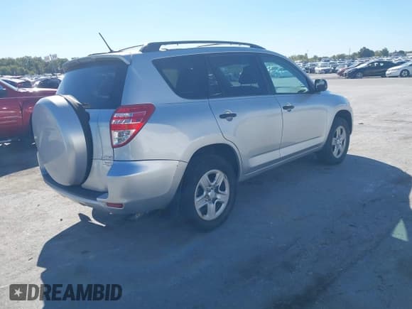 ✅ 2012 Toyota RAV4 • VIN: 2T3BF4DV9CW200895 • Лот: 43523428. Опубликован ранее на IAAI с пробегом 140 033 миль. Бесплатный доступ к архиву аукционных продаж из США и подробный отчёт об истории автомобиля на DreamBid. Изображение 4.