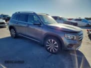 ✅ 2020 Mercedes-Benz GLB 250 • VIN: W1N4M4GB0LW040643 • Lot: 87239025. Wystawiony na Copart z przebiegiem 95 506 mil. Bezpłatny archiwum sprzedaży aukcyjnych z USA i szczegółowy raport historii pojazdu na DreamBid. Zdjęcie 4.