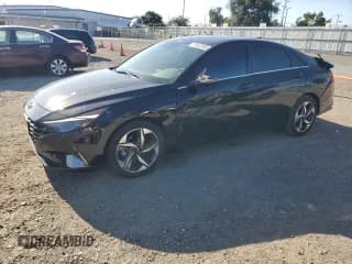 ✅ 2022 Hyundai Elantra Limited • VIN: KMHLP4AG6NU318762 • Lot: 71452835. Listed on Copart with 69,089 mi. Free auction sales archive from the USA and detailed vehicle history report at DreamBid. Image 1.