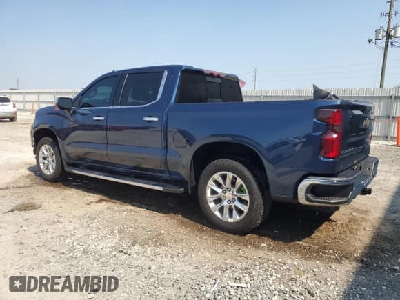 ✅ 2021 Chevrolet Silverado 1500 LTZ • VIN: 3GCUYGET9MG373240 • Lot: 75931194. Wystawiony na Copart z przebiegiem 12 585 mil. Bezpłatny archiwum sprzedaży aukcyjnych z USA i szczegółowy raport historii pojazdu na DreamBid. Zdjęcie 2.