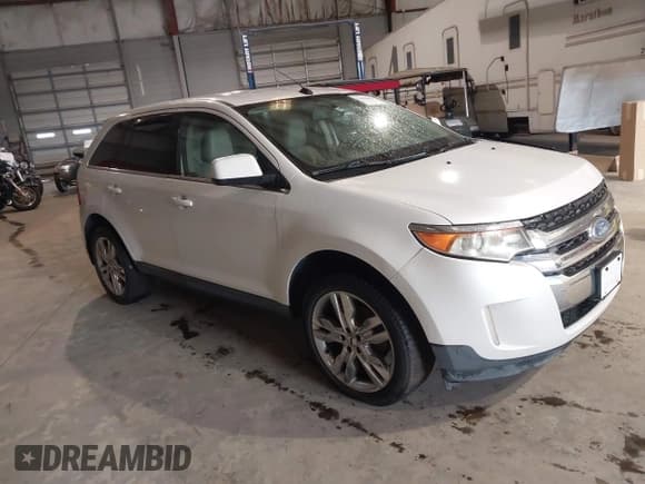✅ 2011 Ford Edge Limited • VIN: 2FMDK3KC9BBA68105 • Lot: 43828413. Wystawiony na IAAI z przebiegiem 183 236 mil. Bezpłatny archiwum sprzedaży aukcyjnych z USA i szczegółowy raport historii pojazdu na DreamBid. Zdjęcie 1.