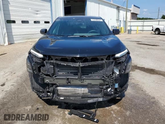 ✅ 2025 Chevrolet Equinox AWD LT • VIN: 3GNAXPEG4SL294157 • Lot: 69221475. Wystawiony na Copart z przebiegiem 8 927 mil. Bezpłatny archiwum sprzedaży aukcyjnych z USA i szczegółowy raport historii pojazdu na DreamBid. Zdjęcie 5.