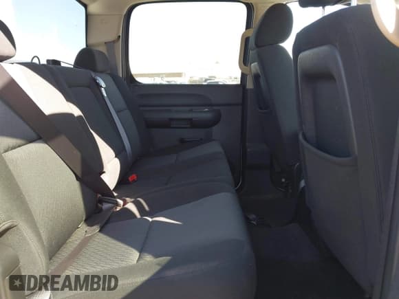 ✅ 2011 Chevrolet Silverado 1500 LT • VIN: 3GCPCSE02BG101100 • Lot: 43404906. Listed on IAAI with 112,018 mi. Free auction sales archive from the USA and detailed vehicle history report at DreamBid. Image 8.