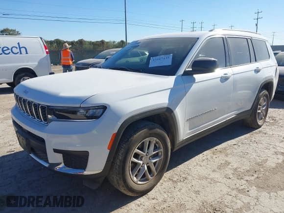 ✅ 2025 Jeep Grand Cherokee Altitude X • VIN: 1C4RJKAG4S8675639 • Lot: 43567435. Listed on IAAI with 9,276 mi. Free auction sales archive from the USA and detailed vehicle history report at DreamBid. Image 2.