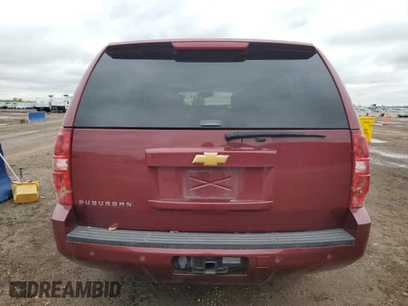 ✅ 2008 Chevrolet Suburban LTZ • VIN: 3GNFK16358G206487 • Лот: 85500955. Опубликован ранее на Copart с пробегом 170 903 миль. Бесплатный доступ к архиву аукционных продаж из США и подробный отчёт об истории автомобиля на DreamBid. Изображение 6.