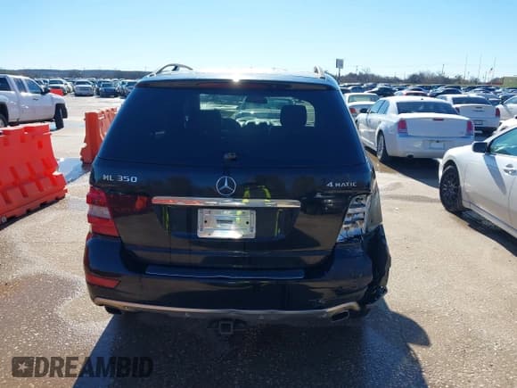 ✅ 2010 Mercedes-Benz M 350 • VIN: 4JGBB8GB8AA621969 • Лот: 41280185. Опубликован ранее на IAAI с пробегом 163 361 миль. Бесплатный доступ к архиву аукционных продаж из США и подробный отчёт об истории автомобиля на DreamBid. Изображение 16.