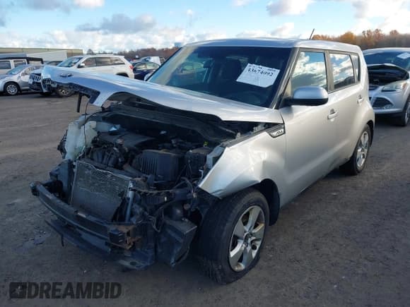 ✅ 2017 Kia Soul • VIN: KNDJN2A21H7500429 • Lot: 43674092. Listed on IAAI with 102,916 mi. Free auction sales archive from the USA and detailed vehicle history report at DreamBid. Image 18.