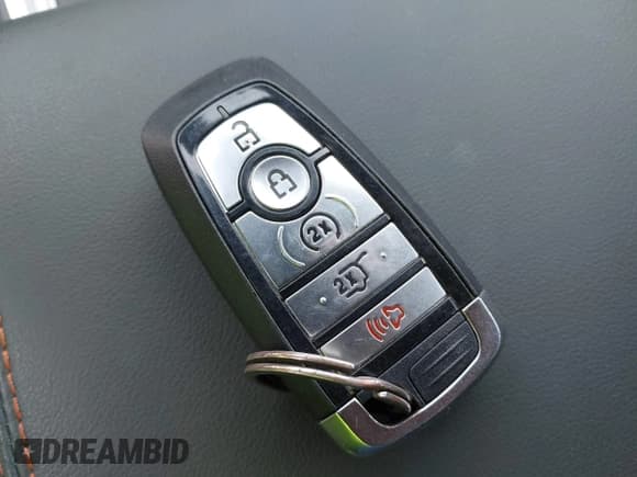 ✅ 2024 Ford Explorer Timberline • VIN: 1FMSK8JH8RGA71792 • Lot: 42166253. Wystawiony na IAAI z przebiegiem Nie podano. Bezpłatny archiwum sprzedaży aukcyjnych z USA i szczegółowy raport historii pojazdu na DreamBid. Zdjęcie 11.