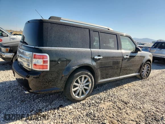 ✅ 2015 Ford Flex Limited • VIN: 2FMHK6D80FBA05931 • Лот: 67136735. Опубликован ранее на Copart с пробегом 122 385 миль. Бесплатный доступ к архиву аукционных продаж из США и подробный отчёт об истории автомобиля на DreamBid. Изображение 3.