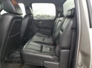 ✅ 2007 Chevrolet Silverado 2500HD 2LT • VIN: 1GCHK23697F504854 • Лот: 58057985. Опубликован ранее на Copart с пробегом 269 143 миль. Бесплатный доступ к архиву аукционных продаж из США и подробный отчёт об истории автомобиля на DreamBid. Изображение 10.