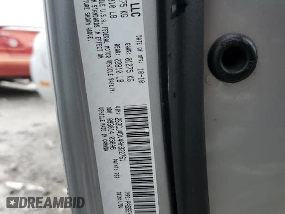 ✅ 2010 Dodge Challenger SE • VIN: 2B3CJ4DV4AH322761 • Lot: 86652574. Wystawiony na Copart z przebiegiem 142 726 mil. Bezpłatny archiwum sprzedaży aukcyjnych z USA i szczegółowy raport historii pojazdu na DreamBid. Zdjęcie 12.