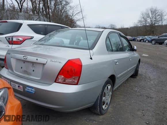 ✅ 2006 Hyundai Elantra GLS • VIN: KMHDN46D46U352029 • Lot: 41365058. Wystawiony na IAAI z przebiegiem 104 519 mil. Bezpłatny archiwum sprzedaży aukcyjnych z USA i szczegółowy raport historii pojazdu na DreamBid. Zdjęcie 17.