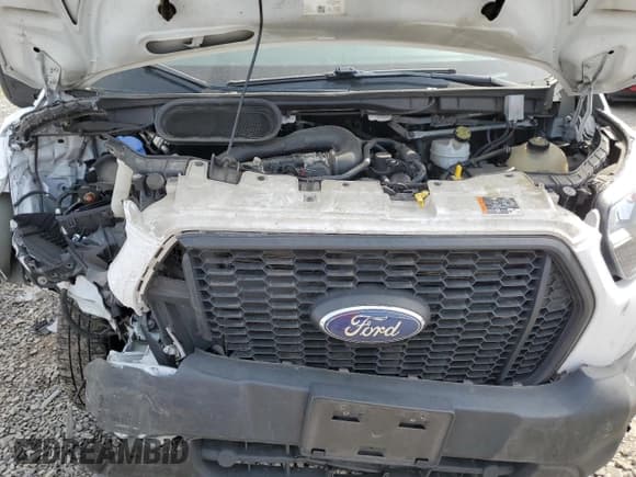 ✅ 2021 Ford Transit Cargo • VIN: 1FTBF4X87MKA04342 • Lot: 53891525. Wystawiony na Copart z przebiegiem 114 503 mil. Bezpłatny archiwum sprzedaży aukcyjnych z USA i szczegółowy raport historii pojazdu na DreamBid. Zdjęcie 12.