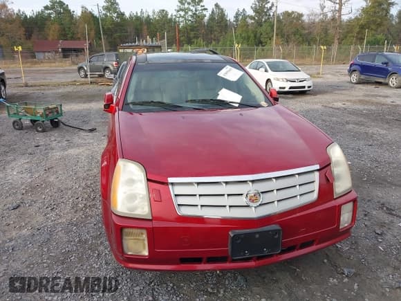 ✅ 2008 Cadillac SRX • VIN: 1GYEE63AX80104659 • Lot: 43809449. Wystawiony na IAAI z przebiegiem 173 209 mil. Bezpłatny archiwum sprzedaży aukcyjnych z USA i szczegółowy raport historii pojazdu na DreamBid. Zdjęcie 6.