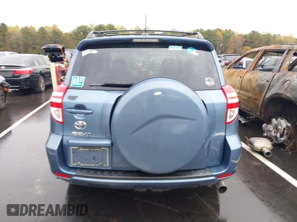 ✅ 2012 Toyota RAV4 • VIN: 2T3BF4DV9CW203411 • Lot: 43599016. Wystawiony na IAAI z przebiegiem 159 065 mil. Bezpłatny archiwum sprzedaży aukcyjnych z USA i szczegółowy raport historii pojazdu na DreamBid. Zdjęcie 16.