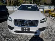 ✅ 2021 Volvo XC90 Momentum • VIN: YV4A22PK6M1706954 • Лот: 85730295. Опубликован ранее на Copart с пробегом 90 174 миль. Бесплатный доступ к архиву аукционных продаж из США и подробный отчёт об истории автомобиля на DreamBid. Изображение 5.