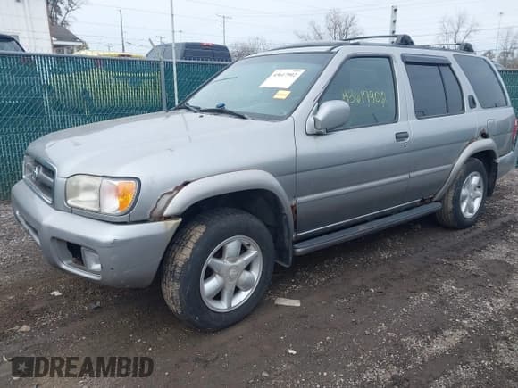 ✅ 2001 Nissan Pathfinder LE • VIN: JN8DR09Y51W607613 • Lot: 43617902. Listed on IAAI with 207,278 mi. Free auction sales archive from the USA and detailed vehicle history report at DreamBid. Image 2.
