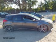 ✅ 2015 Ford Focus ST • VIN: 1FADP3L92FL327912 • Лот: 43225081. Опубликован ранее на IAAI с пробегом 148 342 миль. Бесплатный доступ к архиву аукционных продаж из США и подробный отчёт об истории автомобиля на DreamBid. Изображение 13.