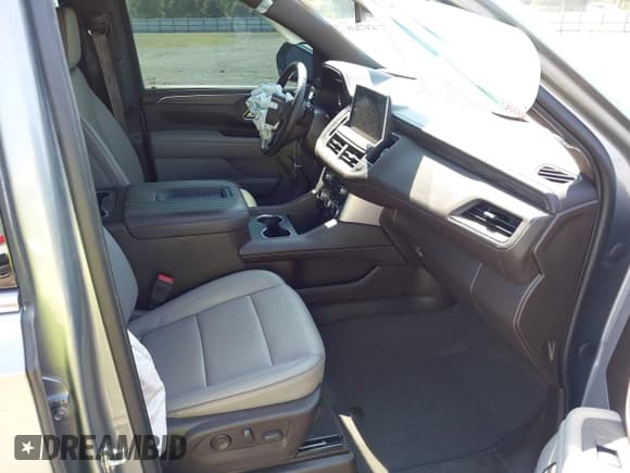 ✅ 2023 GMC Yukon SLT • VIN: 1GKS2BKD9PR210427 • Lot: 42472635. Wystawiony na IAAI z przebiegiem 24 551 mil. Bezpłatny archiwum sprzedaży aukcyjnych z USA i szczegółowy raport historii pojazdu na DreamBid. Zdjęcie 5.