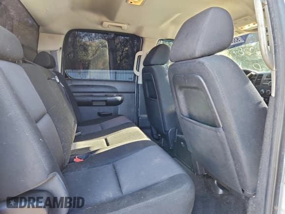 ✅ 2013 Chevrolet Silverado 2500HD LT • VIN: 1GC1KXCG1DF228799 • Лот: 93892375. Опубликован ранее на Copart с пробегом 125 470 миль. Бесплатный доступ к архиву аукционных продаж из США и подробный отчёт об истории автомобиля на DreamBid. Изображение 11.